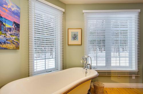 Chambre à coucher principale - 191 Ch. Des Pinsons, Sutton, QC 