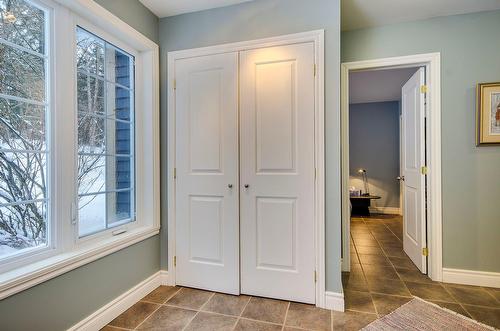 Hall d'entrée/Vestibule - 191 Ch. Des Pinsons, Sutton, QC 