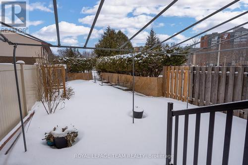 2534 Southvale Crescent, Ottawa, ON - Outdoor