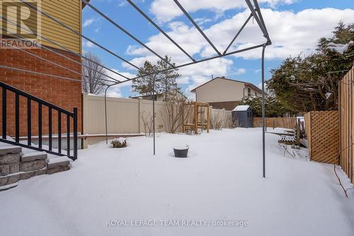 2534 Southvale Crescent, Ottawa, ON - Outdoor