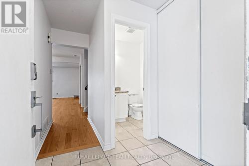 2534 Southvale Crescent, Ottawa, ON - Indoor Photo Showing Other Room