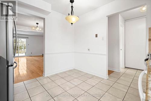 2534 Southvale Crescent, Ottawa, ON - Indoor Photo Showing Other Room