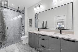 Spa-inspired 4 piece ensuite bathroom - 