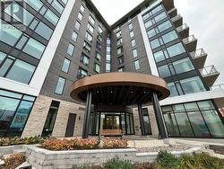 310 - 360 DESCHATELETS AVENUE  Ottawa, ON K1S 5Y1