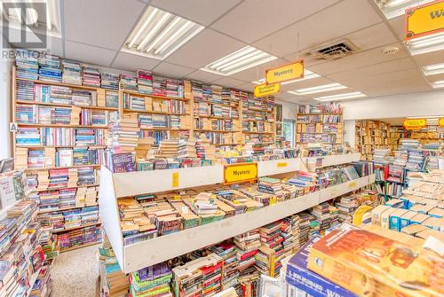 1532 Merivale Road, Ottawa, ON 