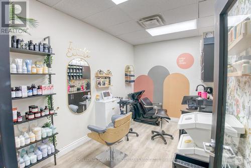 1532 Merivale Road, Ottawa, ON 