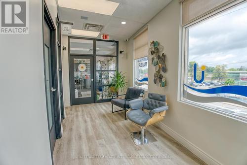 1532 Merivale Road, Ottawa, ON 