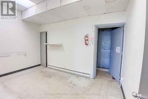 1532 Merivale Road, Ottawa, ON 