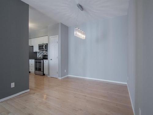 103 700 Regent Avenue, Winnipeg, MB - Indoor