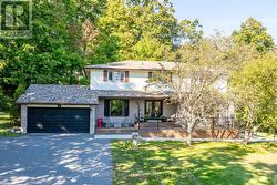 9 LEANNE AVENUE Otonabee-South Monaghan, ON K9J 6X8