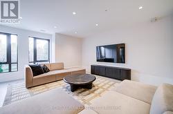 Elegant Residents' Lounge - 