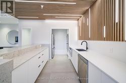 Residents' Party Lounge Kitchen - 