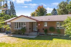 348 CARADOC STREET S  Strathroy-Caradoc, ON N7G 2P4