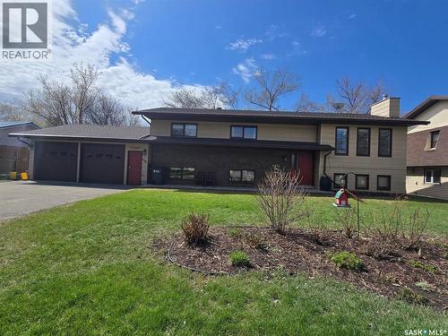 903 Assiniboia Avenue, Grenfell, SK - Outdoor With Facade