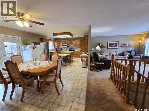 903 Assiniboia Avenue, Grenfell, SK - Indoor Photo Showing Dining Room
