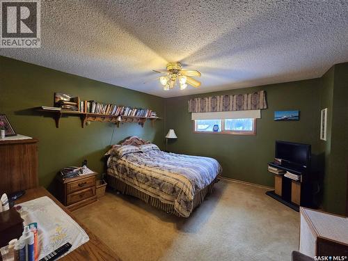 903 Assiniboia Avenue, Grenfell, SK - Indoor Photo Showing Bedroom