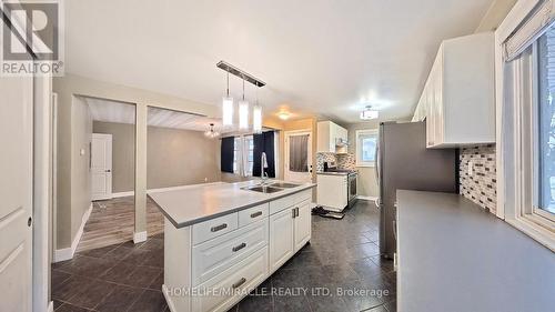 61 Bosworth Crescent, Kitchener, ON - Indoor Photo Showing Kitchen With Double Sink