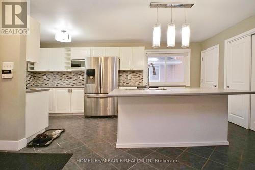 61 Bosworth Crescent, Kitchener, ON - Indoor Photo Showing Kitchen