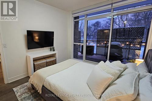 105 - 1575 Lakeshore Road W, Mississauga, ON - Indoor Photo Showing Bedroom