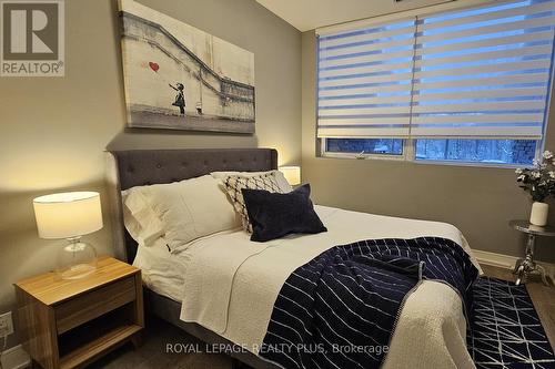 105 - 1575 Lakeshore Road W, Mississauga, ON - Indoor Photo Showing Bedroom