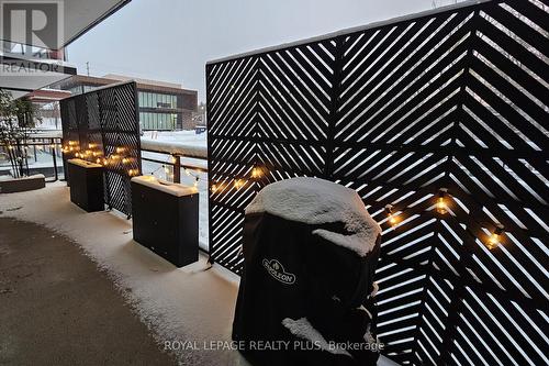 105 - 1575 Lakeshore Road W, Mississauga, ON - Outdoor