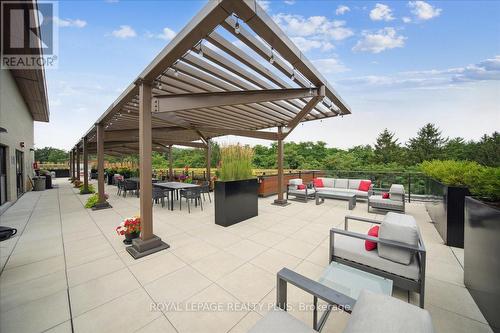 105 - 1575 Lakeshore Road W, Mississauga, ON - Outdoor