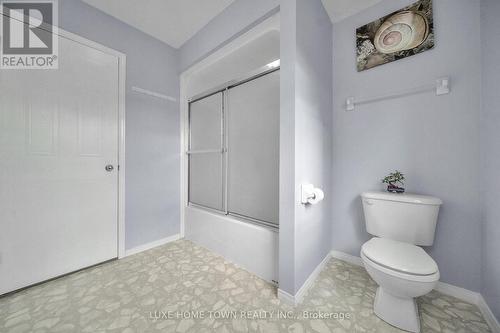 130 Adler Drive, Cambridge, ON - Indoor Photo Showing Bathroom