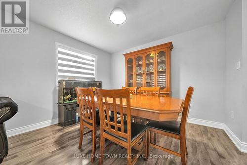 130 Adler Drive, Cambridge, ON - Indoor Photo Showing Dining Room