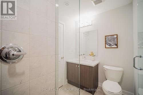 46 York Downs Boulevard, Markham, ON - Indoor Photo Showing Bathroom