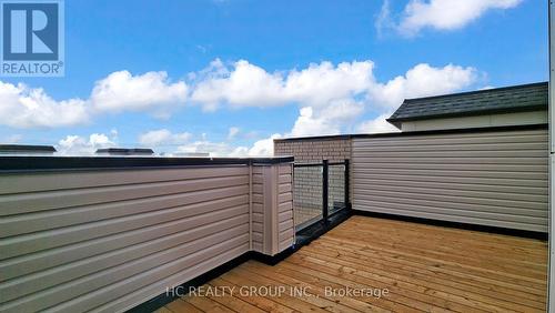 Roof top terrace - 46 York Downs Boulevard, Markham, ON - Outdoor