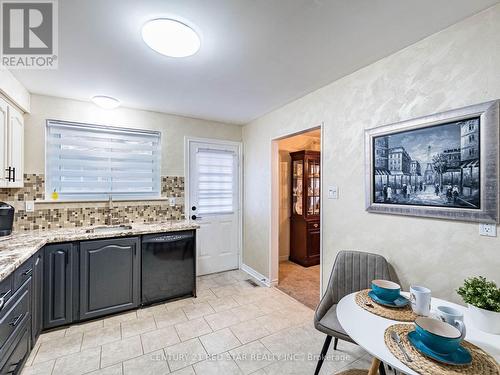 25 Devonshire Drive, Brampton, ON - Indoor