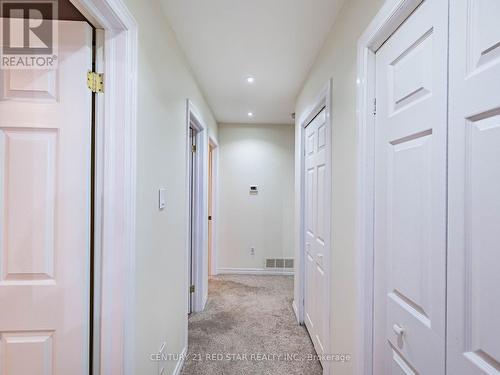 25 Devonshire Drive, Brampton, ON - Indoor Photo Showing Other Room