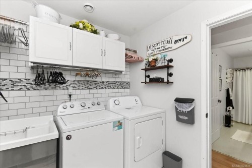 3845 Keeha Dr, Port Alberni, BC 