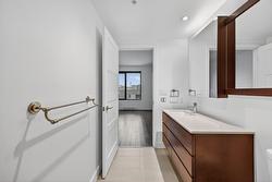 Salle de bains attenante à la CCP - 