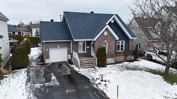 80 Av. Gérard-Brunelle  Saint-Jean-Sur-Richelieu, QC J2X 5L8