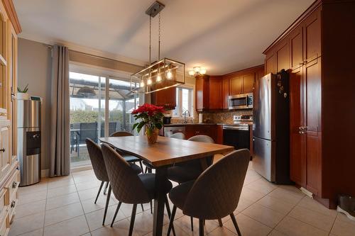 Dining room - 80 Av. Gérard-Brunelle, Saint-Jean-Sur-Richelieu, QC - Indoor Photo Showing Dining Room
