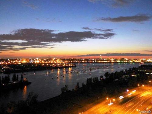 Vue - 2504-15 Boul. La Fayette, Longueuil (Le Vieux-Longueuil), QC - Outdoor With Body Of Water With View