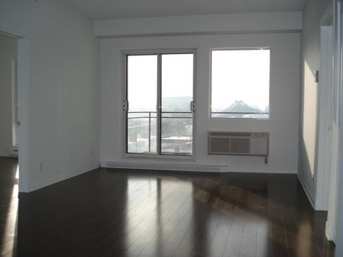 Salon - 2504-15 Boul. La Fayette, Longueuil (Le Vieux-Longueuil), QC - Indoor Photo Showing Other Room