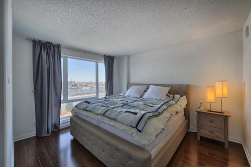 Chambre à coucher - 2504-15 Boul. La Fayette, Longueuil (Le Vieux-Longueuil), QC - Indoor Photo Showing Bedroom