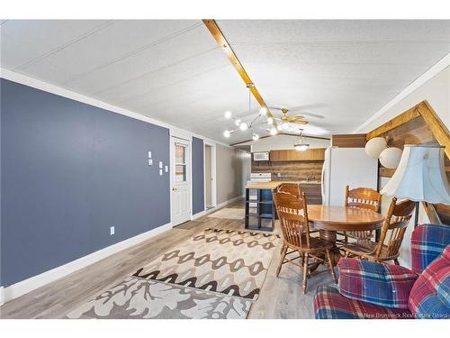 27 Hill St, Lincoln, NB 