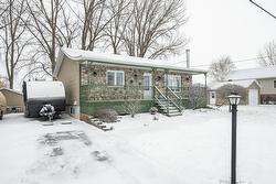 20 32e Avenue  Saint-Blaise-Sur-Richelieu, QC J0J 1W0