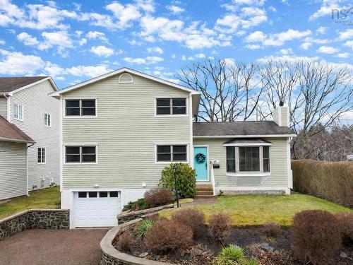 42 Lodge Drive, Halifax, NS 