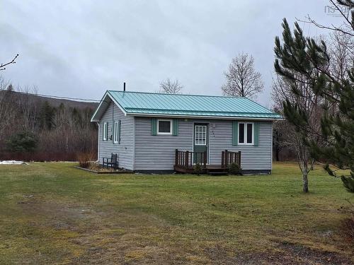 296 Valley Road, Westchester, NS 