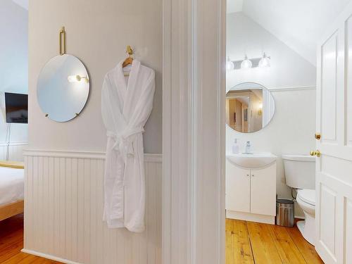 558 Main Street, Mahone Bay, NS 