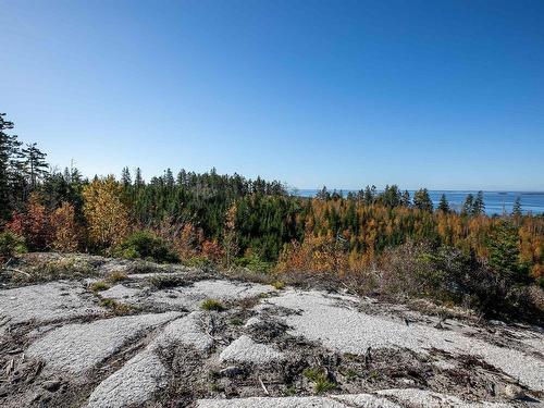 38 Deer Lane, Deep Cove, NS 