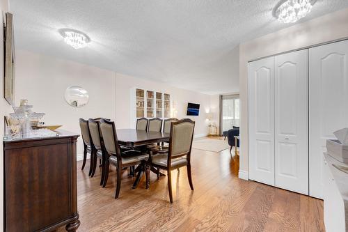 Hall d'entrée/Vestibule - 107-5740 Av. Rembrandt, Côte-Saint-Luc, QC - Indoor Photo Showing Dining Room
