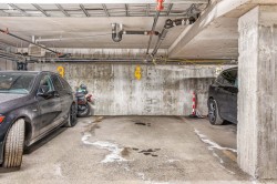 Garage - 