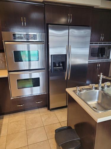 Cuisine - 440  - 446 Boul. St-Charles, Drummondville, QC - Indoor Photo Showing Kitchen