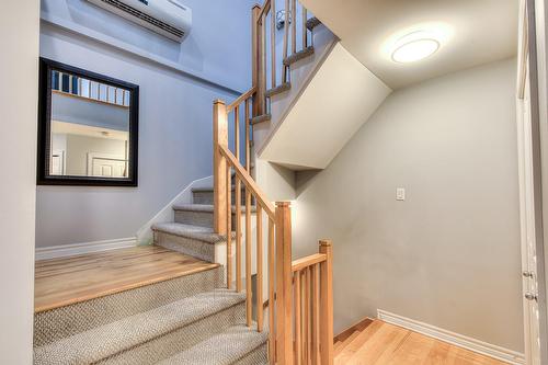 Escalier - 3895Z Rue Céline-Marier, Montréal (Saint-Laurent), QC 