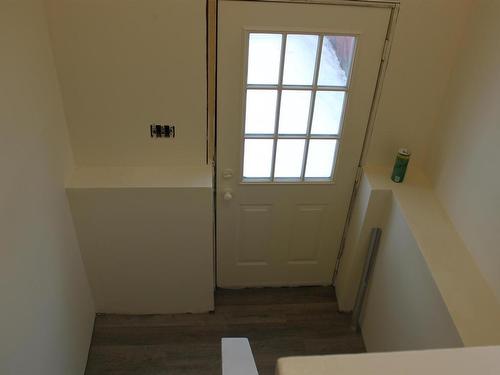 115 Robertson Street, Thunder Bay, ON - Indoor Photo Showing Other Room